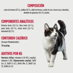 Nulo Comida húmida Mousse cremosa de Vaca e Sardinhas em saquetas para gatos